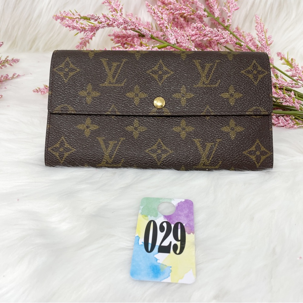 029 Louis Vuitton Monogram Sarah Long Wallet CA0936